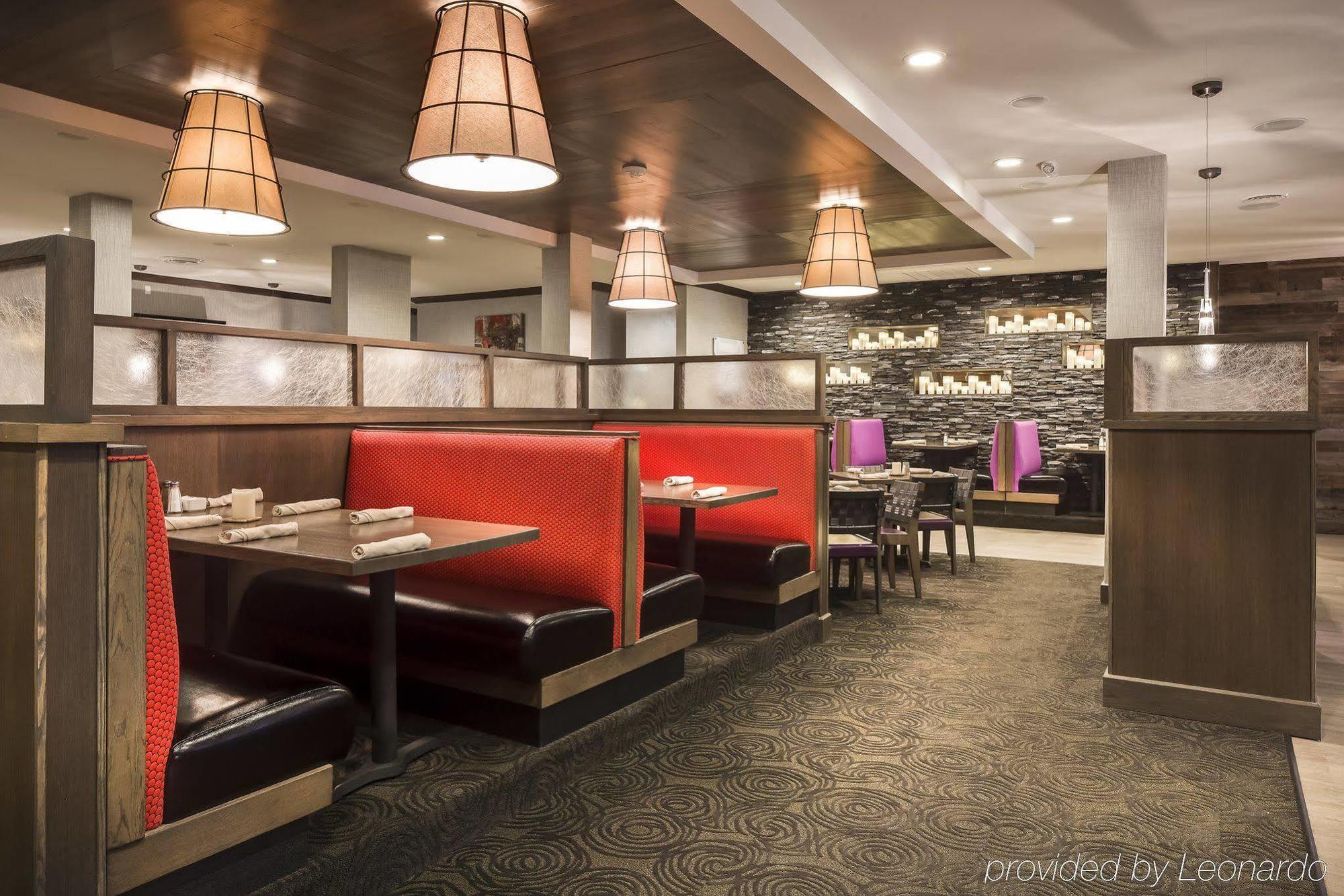 Holiday Inn Coralville - Iowa City By Ihg Экстерьер фото